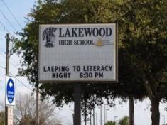 schoolsign-fails-leaping