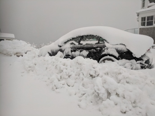car measure_snow storm March 4 2019 about a foot of snow Gloucester massachusetts _20190304_© catherine ryan (15)